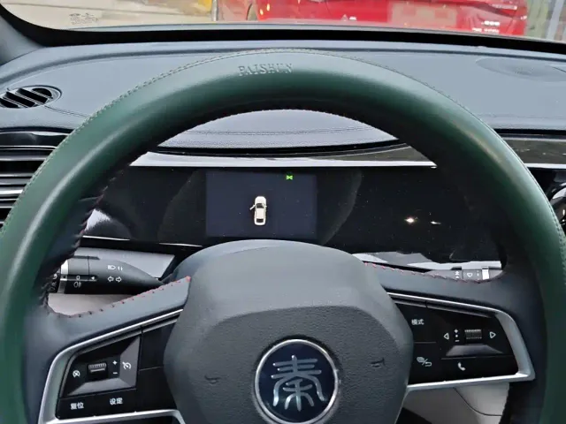 BYD Qin PLUS — Фото автомобиля 12