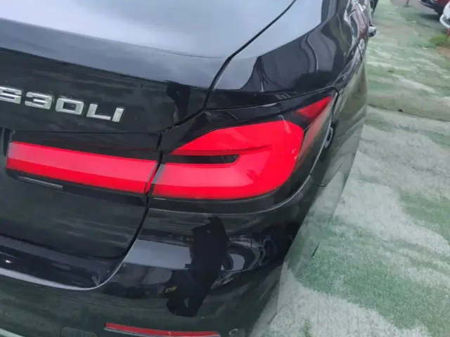 BMW 5 Series — Фото автомобиля 7