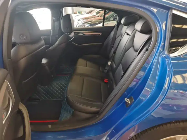 Cadillac CT5 — Фото автомобиля 16
