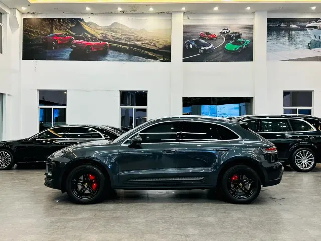 Porsche Macan — Фото автомобиля 3