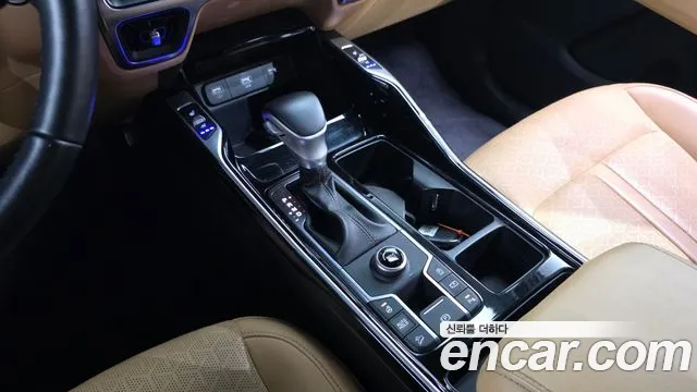 Kia Sorento Sorento 4-е поколение Дизель 2.2 2WD — Фото автомобиля 9