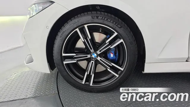 BMW 3-Series 3 серия (G20) 320i M Sport — Фото автомобиля 5