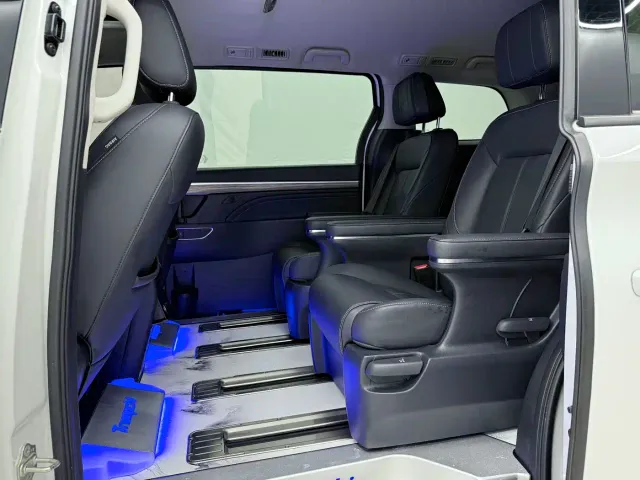 GAC Trumpchi M8 — Фото автомобиля 10