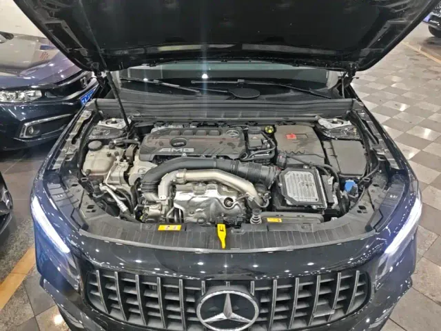 Mercedes-Benz GLB AMG — Фото автомобиля 19