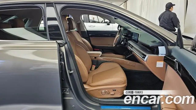 Hyundai Grandeur GN7 — Фото автомобиля 16