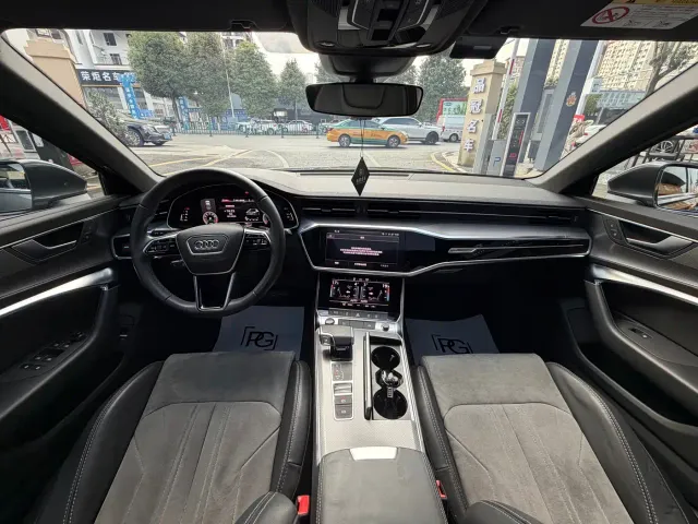 Audi A6L — Фото автомобиля 5