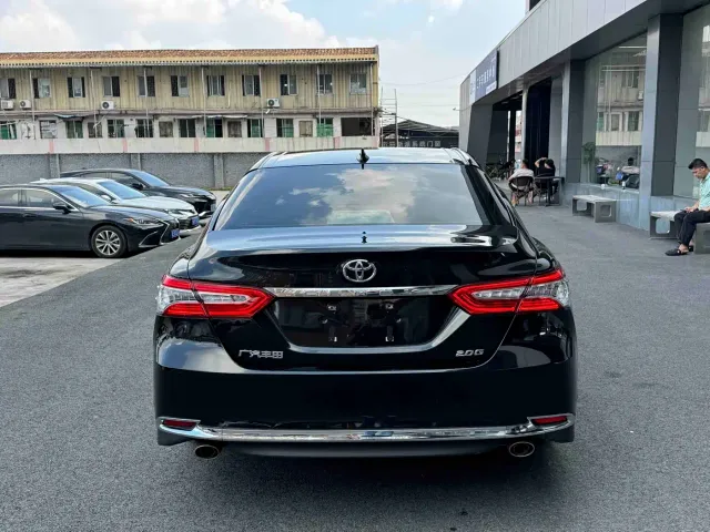 Toyota Camry — Фото автомобиля 8