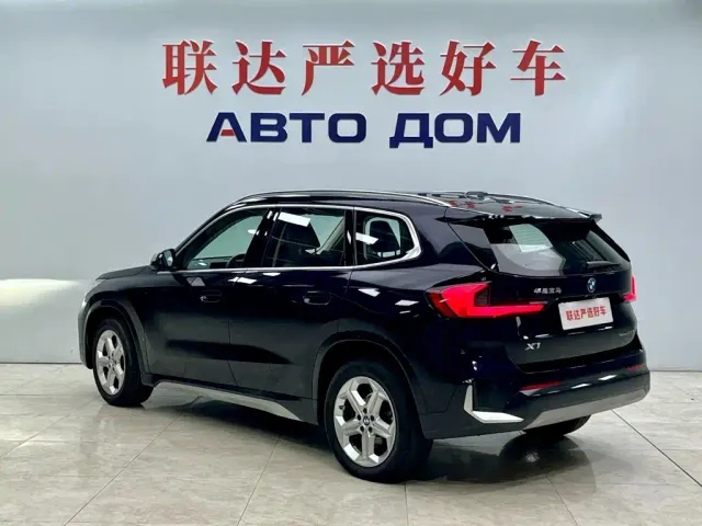 BMW X1 — Фото автомобиля 5