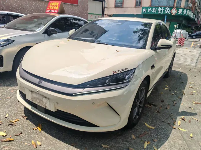 BYD Qin L — Фото автомобиля 7
