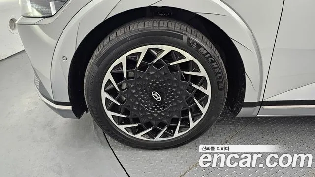 Hyundai Ioniq5 Ioniq5 Long Range AWD — Фото автомобиля 4