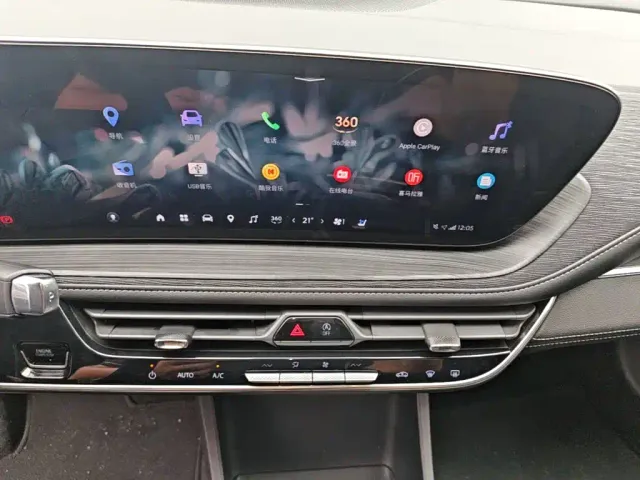 Buick LaCrosse 2026 Model 28T Platinum Edition — Фото автомобиля 12