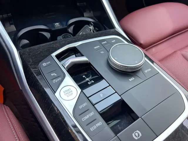 BMW 3 Series — Фото автомобиля 17