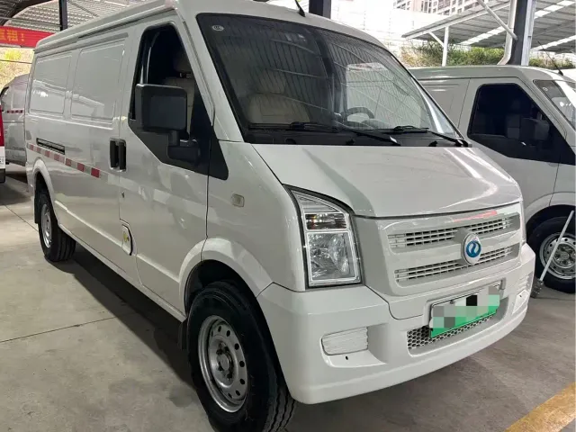 Ruichi New Energy EC35 — Фото автомобиля 2