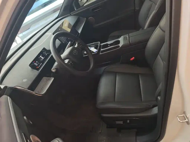 Toyota BoZhi 3X — Фото автомобиля 14