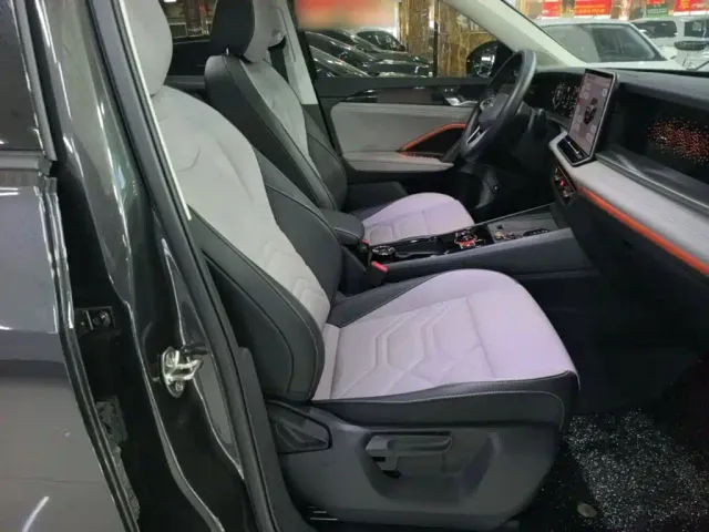 Volkswagen Tayron — Фото автомобиля 24