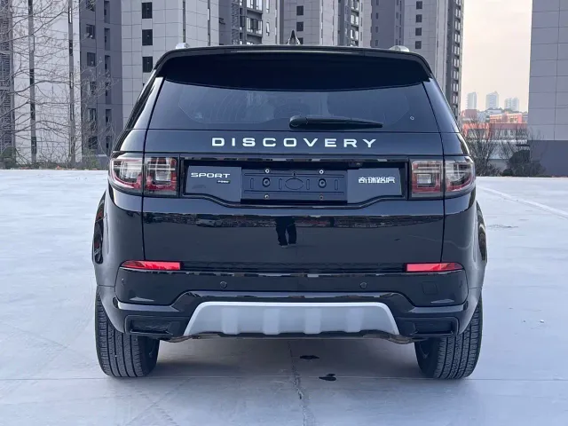 Land Rover Discovery Sport — Фото автомобиля 6