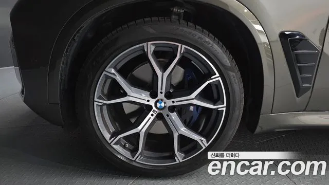 BMW X5 — Фото автомобиля 4