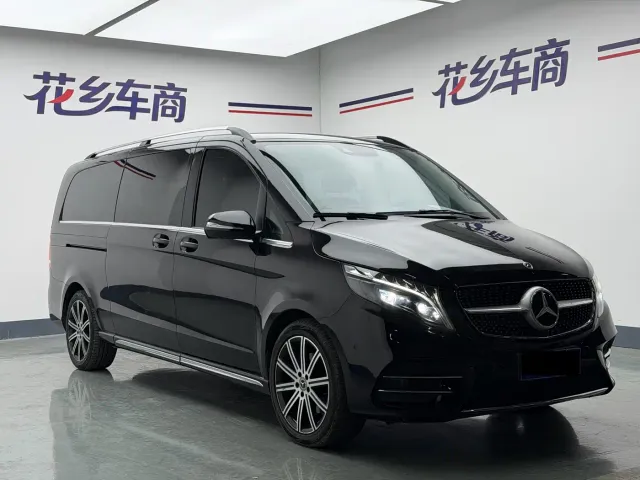 Mercedes-Benz V-Class — Фото автомобиля 3