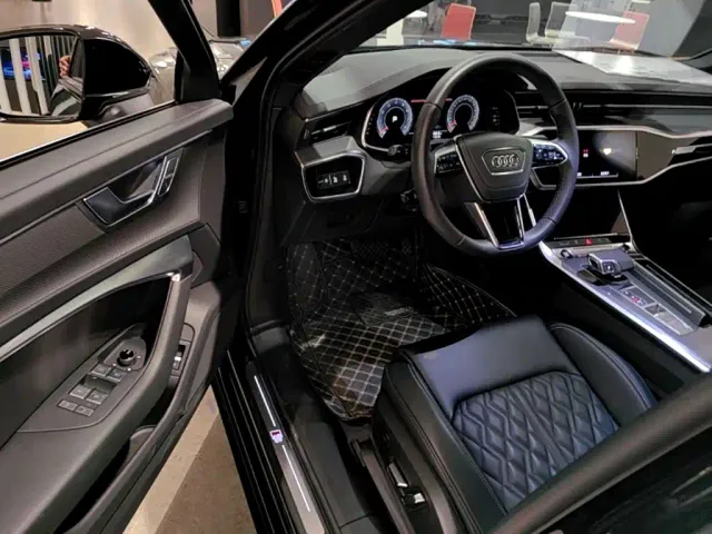 Audi A6L — Фото автомобиля 15