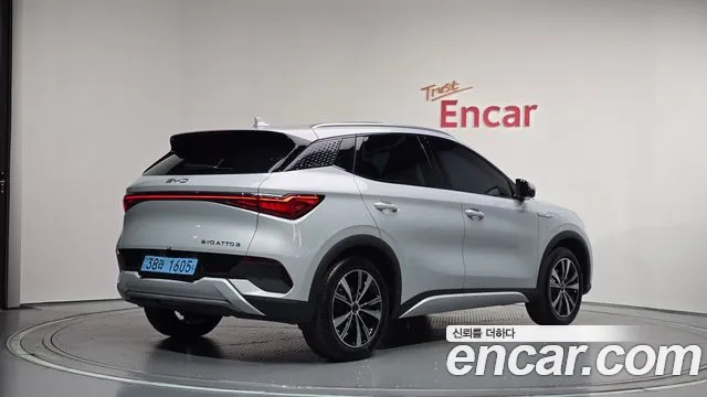 BYD Atto 3 — Фото автомобиля 2