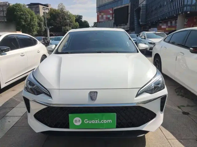 Roewe i5 — Фото автомобиля 2