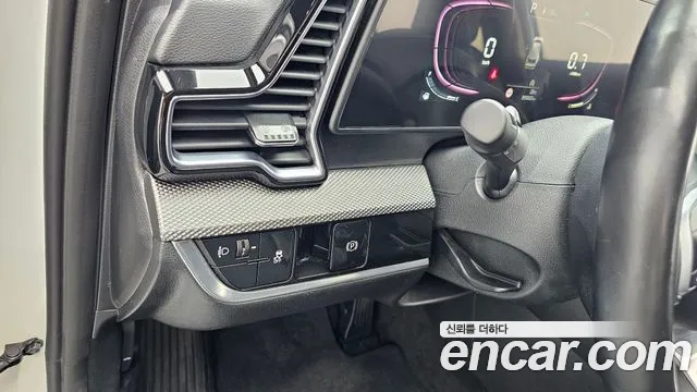 Kia Sportage Sportage 5-е поколение Бензин 1.6 турбо 2WD — Фото автомобиля 17