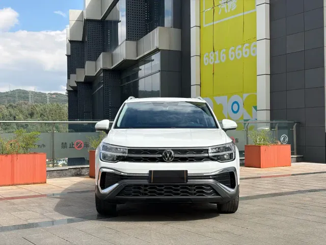 Volkswagen Tharu — Фото автомобиля 2