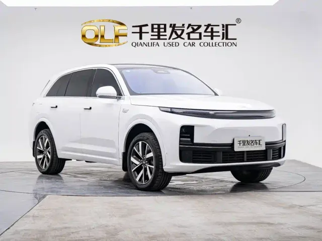 Li Auto L7 — Фото автомобиля 6