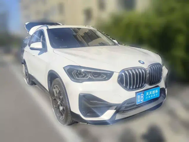 BMW X1 — Фото автомобиля 3
