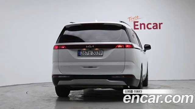 Kia Canival Carnival 4 поколение Дизель 9 мест Prestige — Фото автомобиля 4