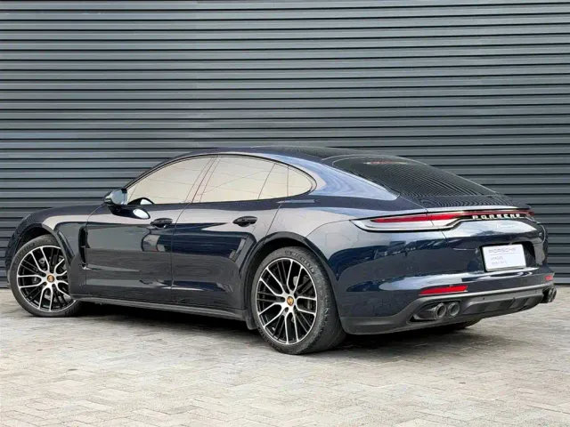 Porsche Panamera — Фото автомобиля 4