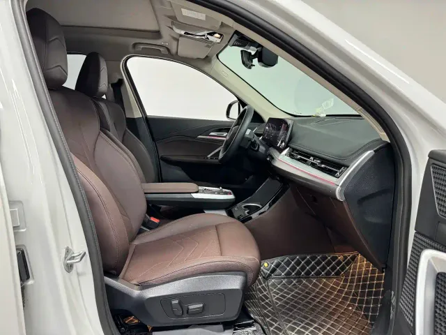 BMW X1 — Фото автомобиля 15