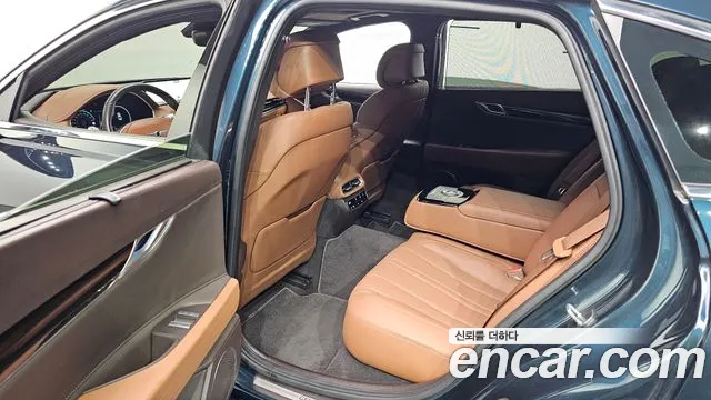 Genesis G80 Бензин 2.5 турбо AWD — Фото автомобиля 10