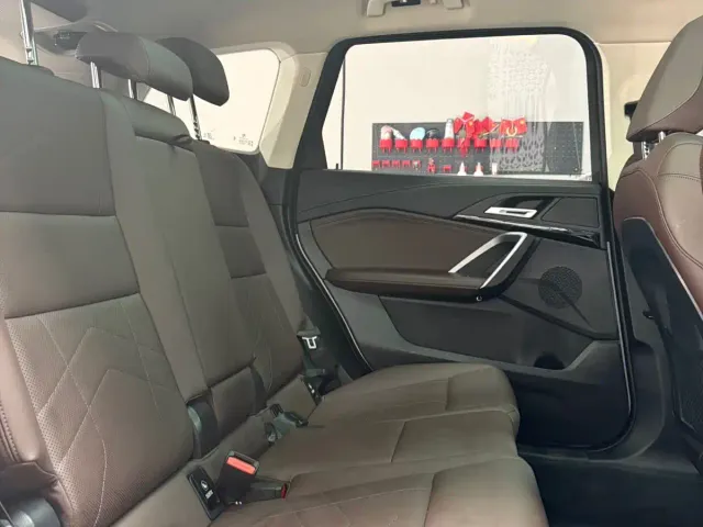 BMW X1 — Фото автомобиля 13