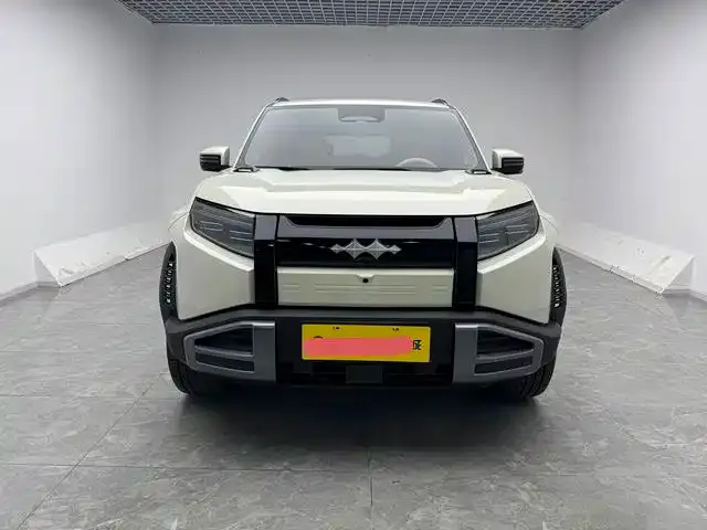 BYD FangChengBao Titanium 3 — Фото автомобиля 2