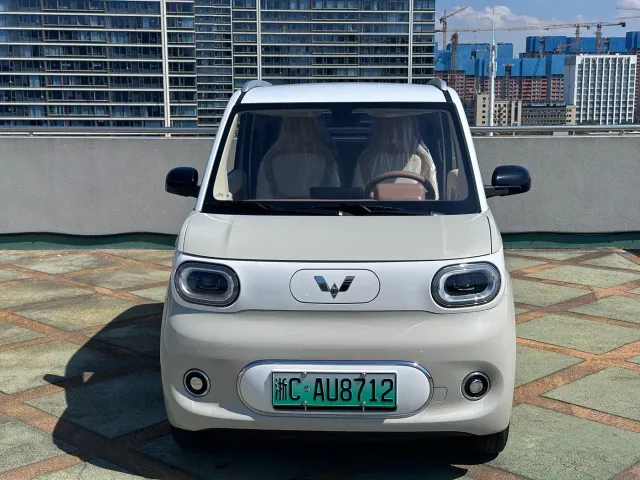 Wuling Hongguang Mini EV — Фото автомобиля 9