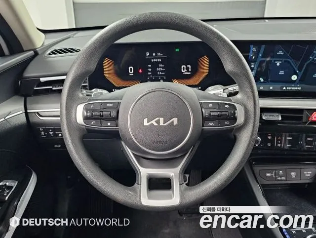 Kia K5 — Фото автомобиля 13