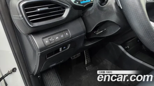 Hyundai Santa Fe New — Фото автомобиля 24