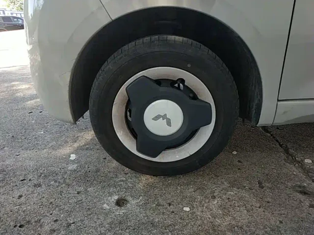 Wuling Hongguang Mini EV — Фото автомобиля 21