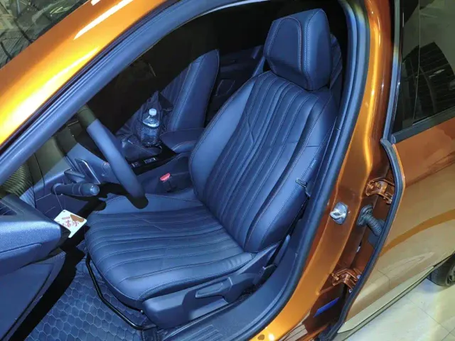 Peugeot 2008 — Фото автомобиля 14