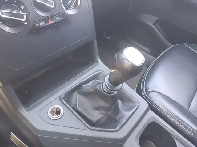 Wuling Zhengcheng — Фото автомобиля 13