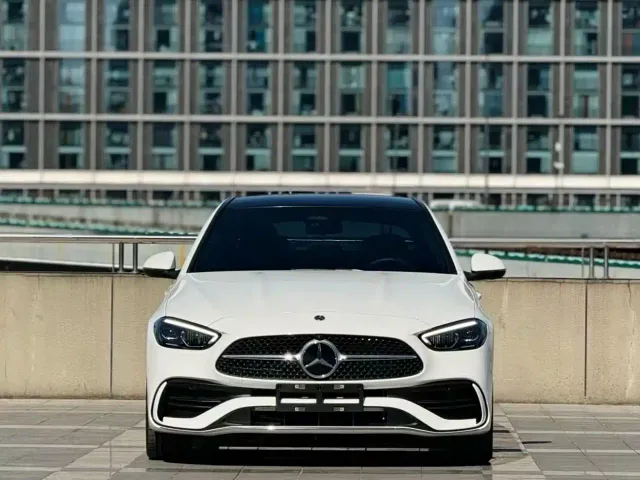 Mercedes-Benz C-Class — Фото автомобиля 2