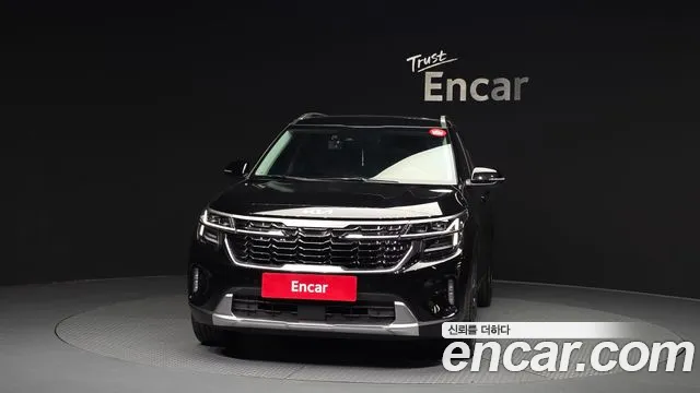Kia Seltos Бензин 1.6 турбо 2WD — Фото автомобиля 3