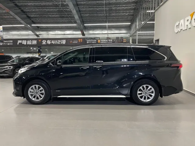 Toyota Granvia — Фото автомобиля 8