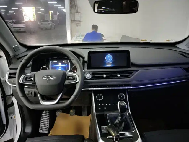 Chery Tiggo 8 — Фото автомобиля 9