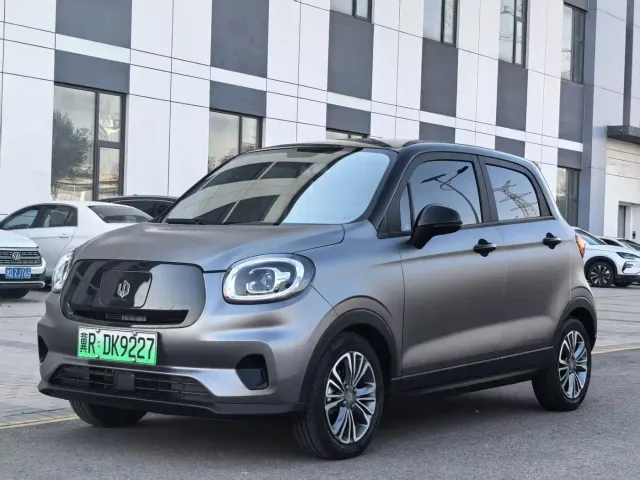 Leapmotor T03 — Фото автомобиля 3