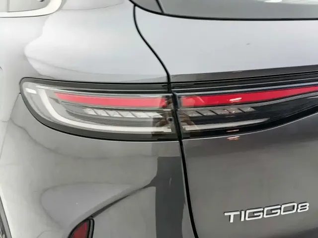 Chery Tiggo 8 — Фото автомобиля 14