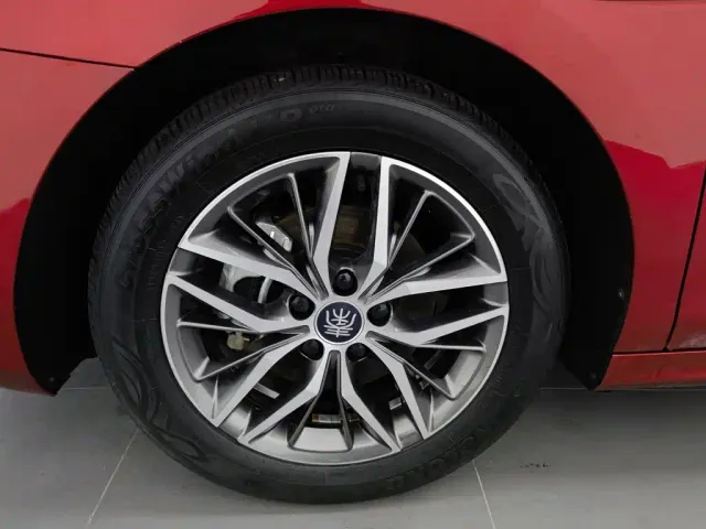 BYD Qin PLUS — Фото автомобиля 17
