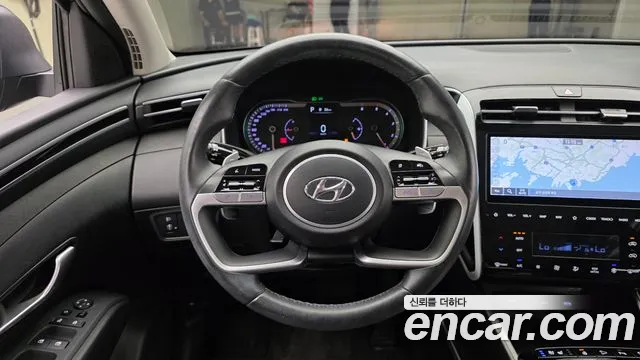 Hyundai Tucson Tucson (NX4) Дизель 2.0 4WD — Фото автомобиля 13