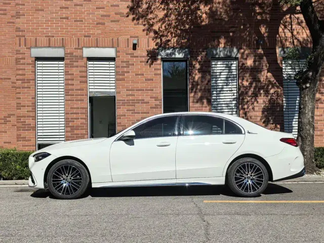 Mercedes-Benz C-Class — Фото автомобиля 11